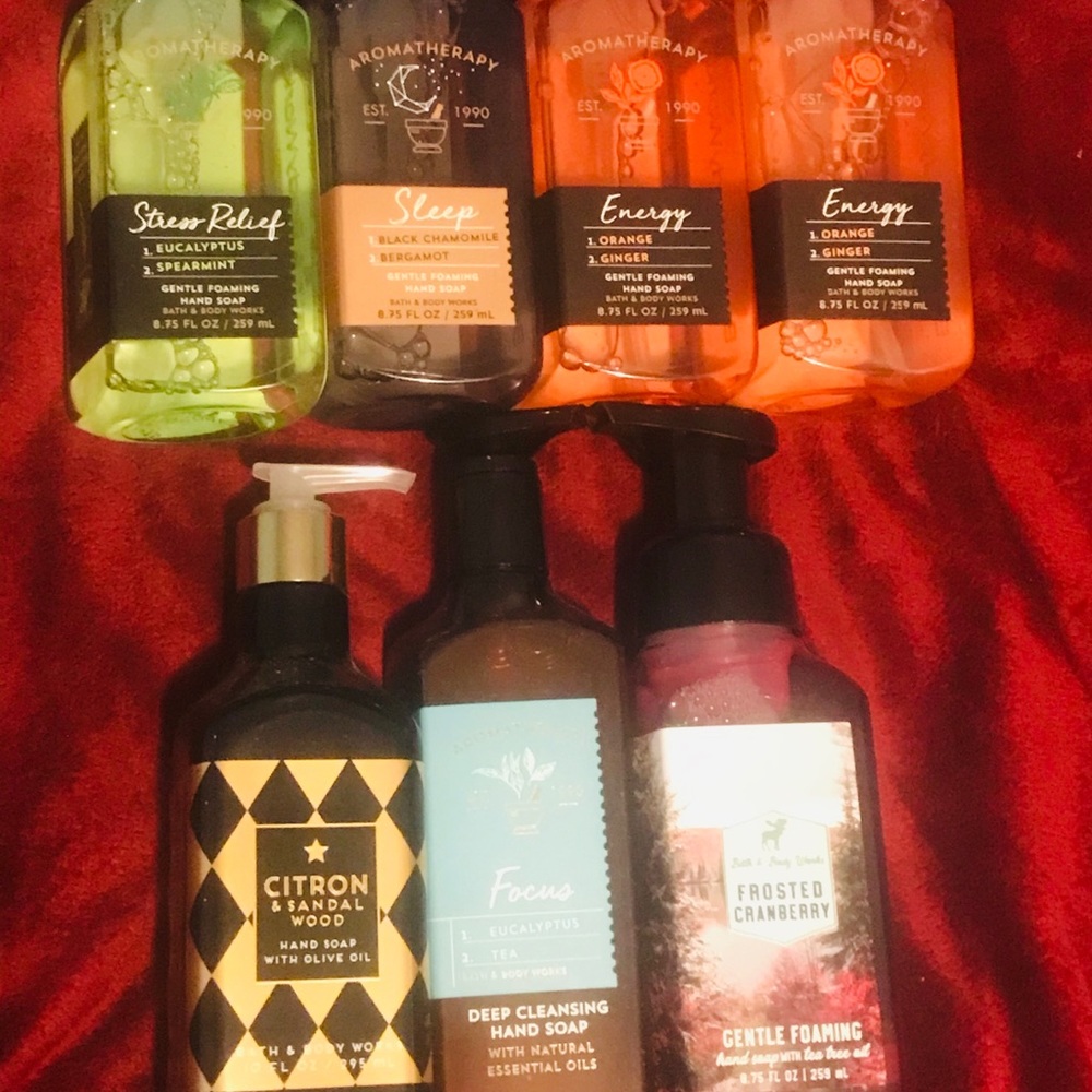 7 Brand New Bath And Body Works Handsoaps
